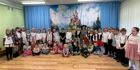 5-latki przedstawiły Bajkę o Smoku Wawelskim